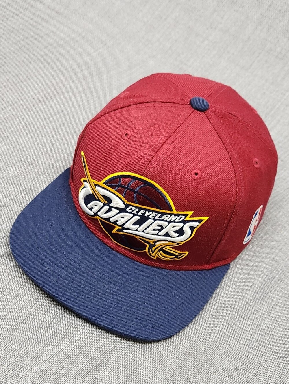 Cleveland Cavaliers Retro Mitchell & Ness Adjustable Snapback Hat